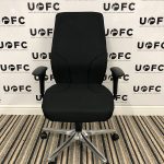 UOFC-Giroflex-G64-Managers-Chair-with-360-degree-arms-1